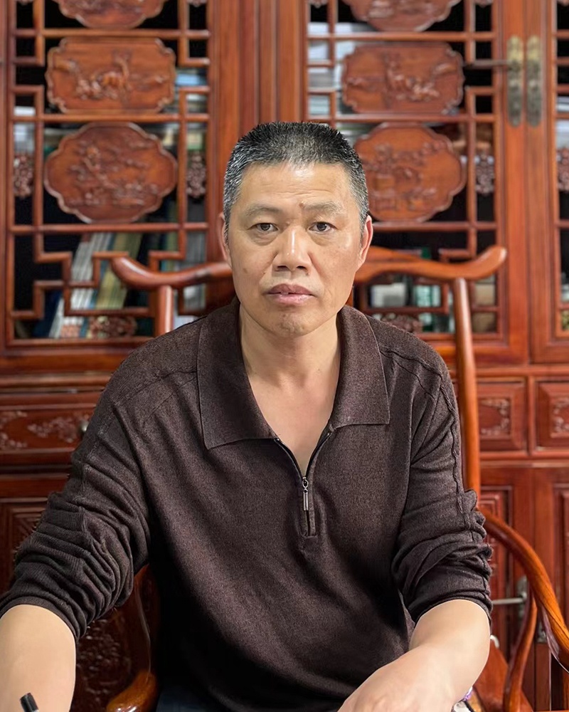 蔡林根