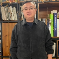 謝東宇